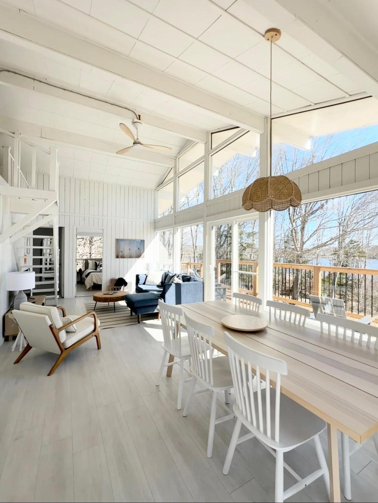 Blissful Oceanfront Cottage In Port Mouton Exterior foto